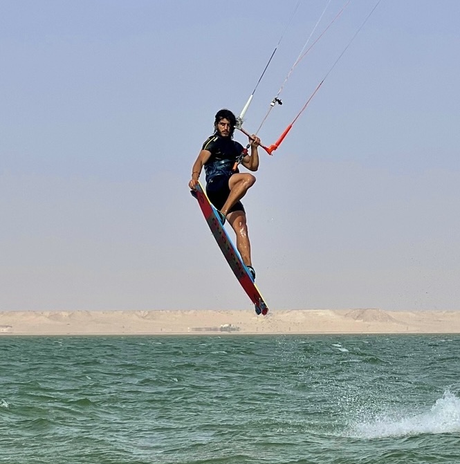 kitesurf jump tricks